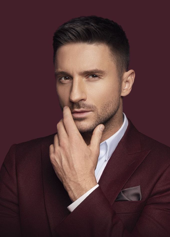 Сергей Лазарев