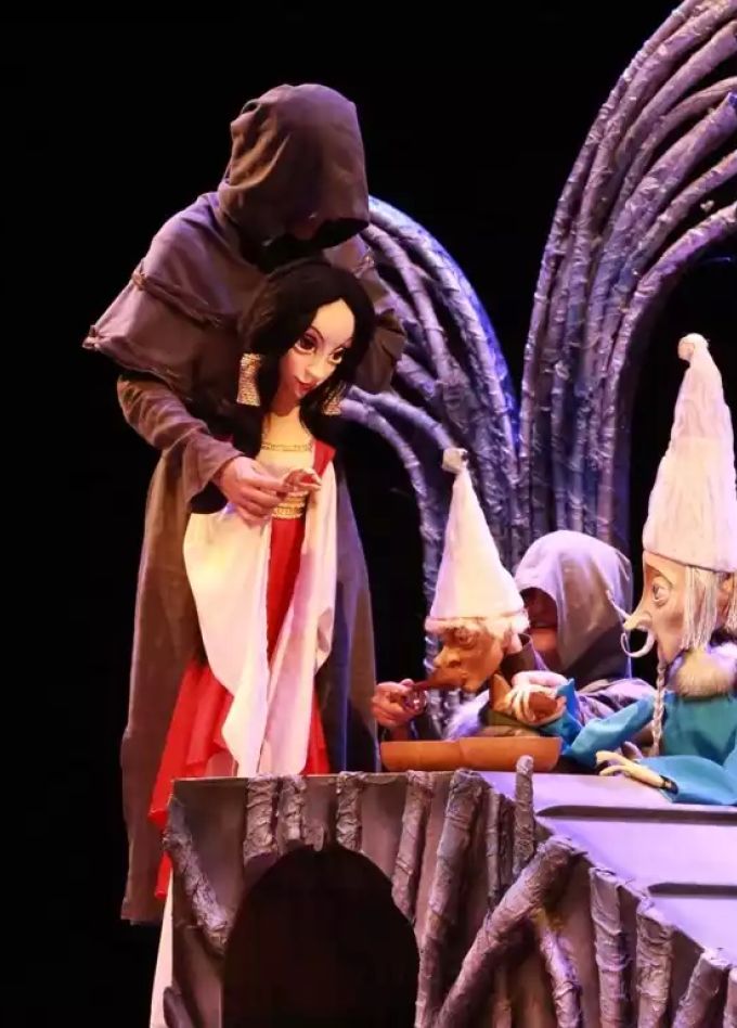 Белоснежка